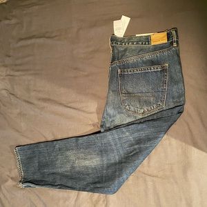 American Eagle hi-rise girlfriend jeans